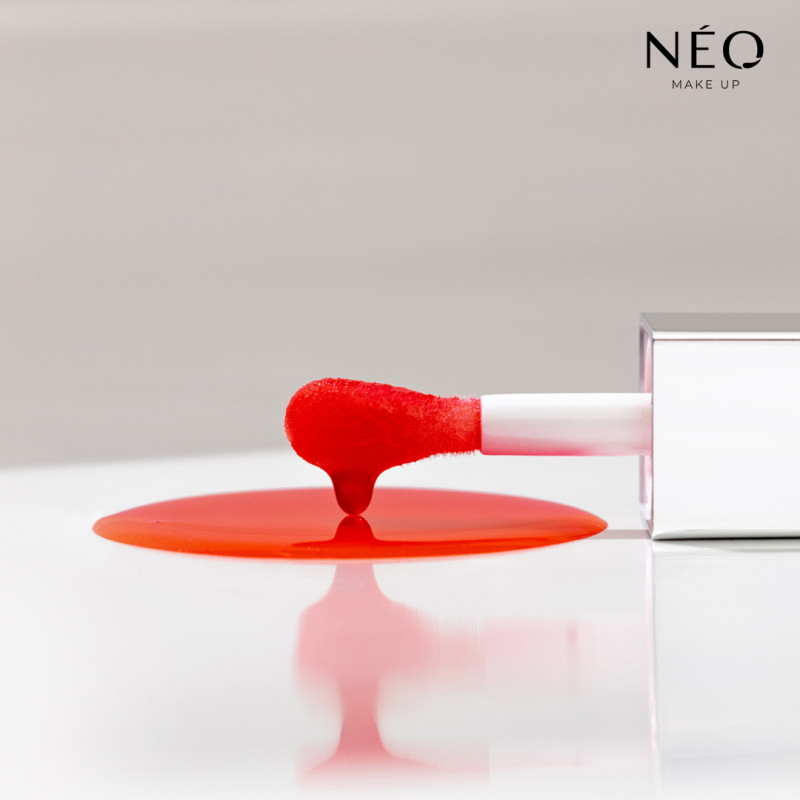 Intense Serum Lip Oil Strawberry Intense Serum Lip Oil Strawberry