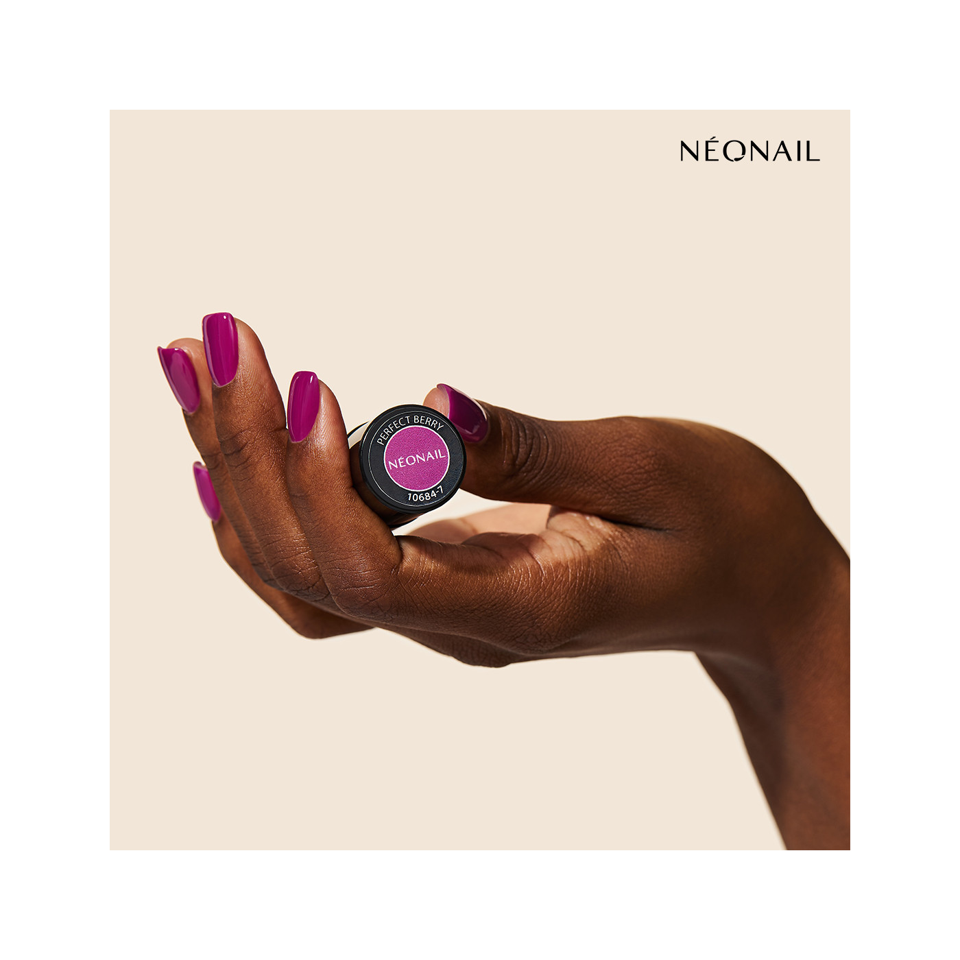 UV Nagellack 7,2 ml - Perfect Berry UV Nagellack 7,2 ml - Perfect Berry