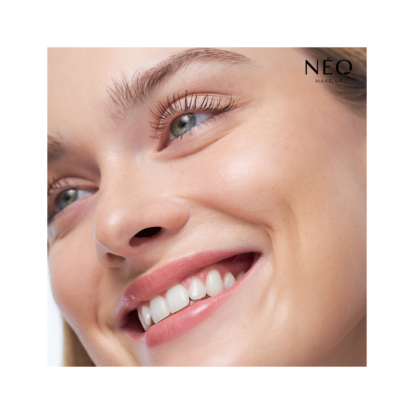 Intense Serum Sheer Foundation: 01 PORCELAIN