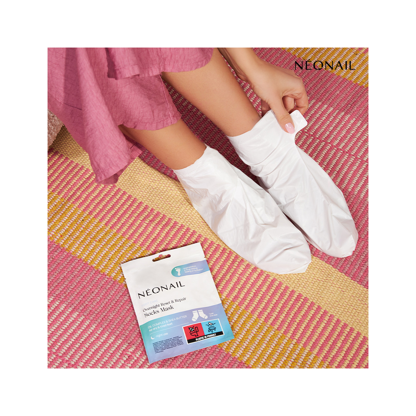 Overnight Reset & Repair Socks Mask