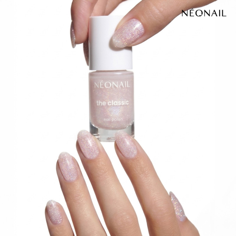 Glittery Mist 02 Classic Nail Polish 7,2 ml Glittery Mist 02 Classic Nail Polish 7,2 ml