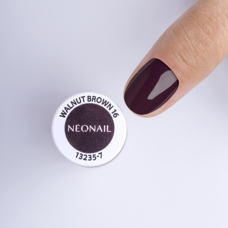 Walnut Brown 16 Classic Nail Polish 7,2 ml Walnut Brown 16 Classic Nail Polish 7,2 ml